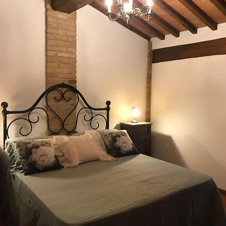 Ferienwohnung La Perla Tra Gli Ulivi Siena Exterior foto