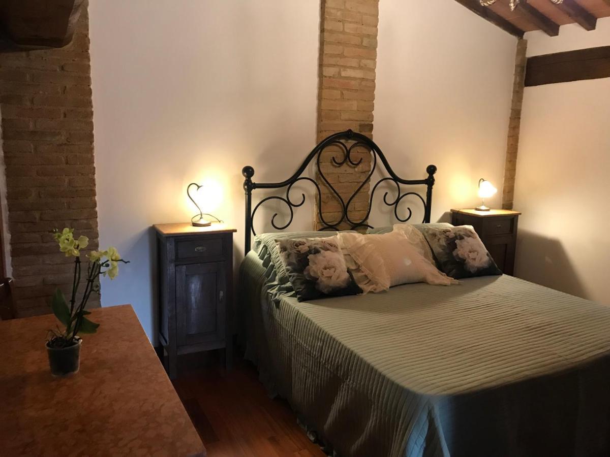 Ferienwohnung La Perla Tra Gli Ulivi Siena Exterior foto