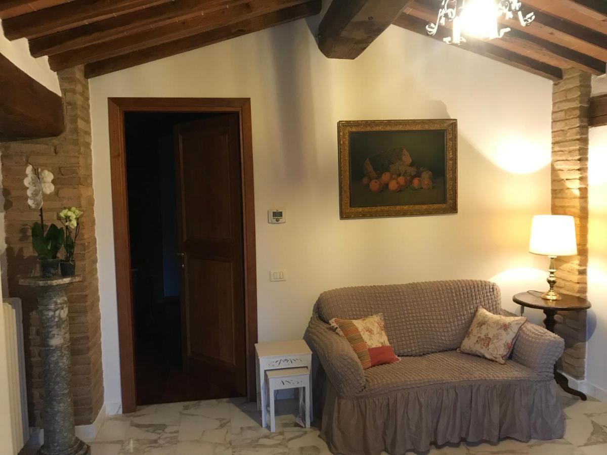 Ferienwohnung La Perla Tra Gli Ulivi Siena Exterior foto